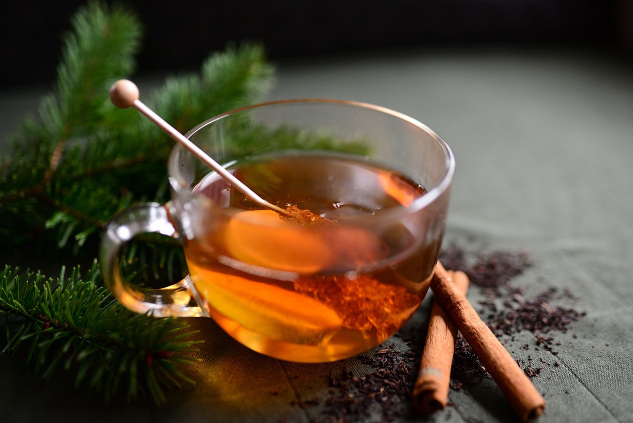 A Guide To Cinnamon Tea And Its Benefits
